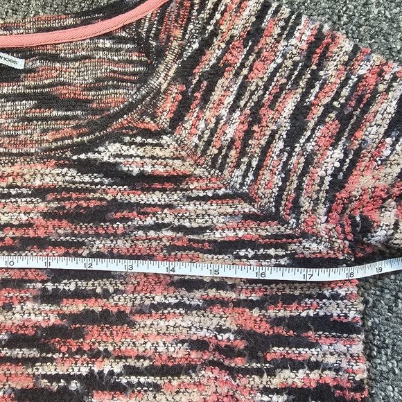 BOGO🎀 BUNDLE OF 2 Maurices Sweaters- Medium - Picture 4 of 8